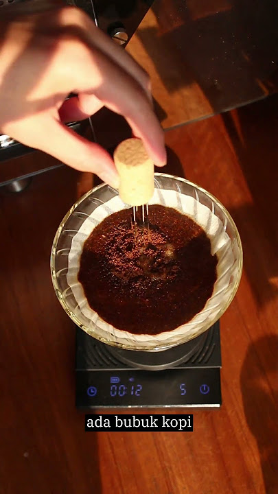 Why This V60 Coffee Method Is Always Delicious and Fail-Safe