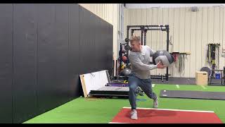 Inline Lunge Side Throw