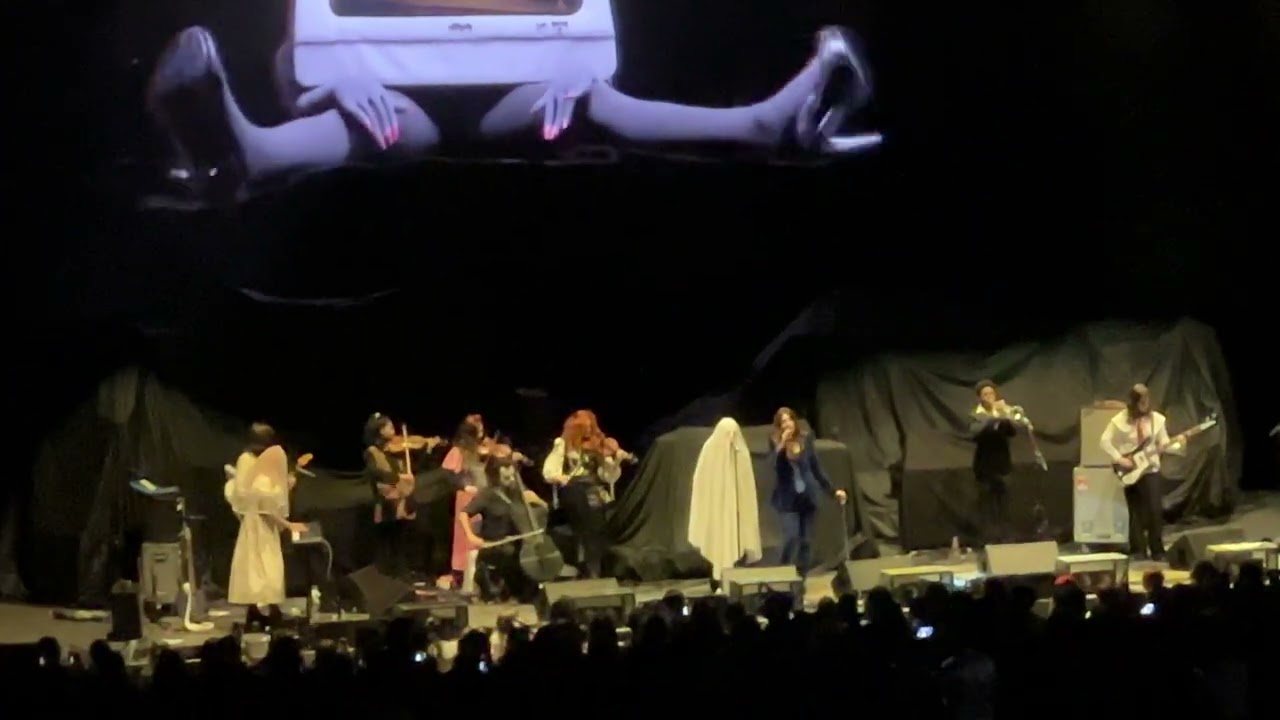 Sloppy Jane feat. Phoebe Bridgers “Claw Machine” LIVE at The Hollywood Bowl 10-31-2023