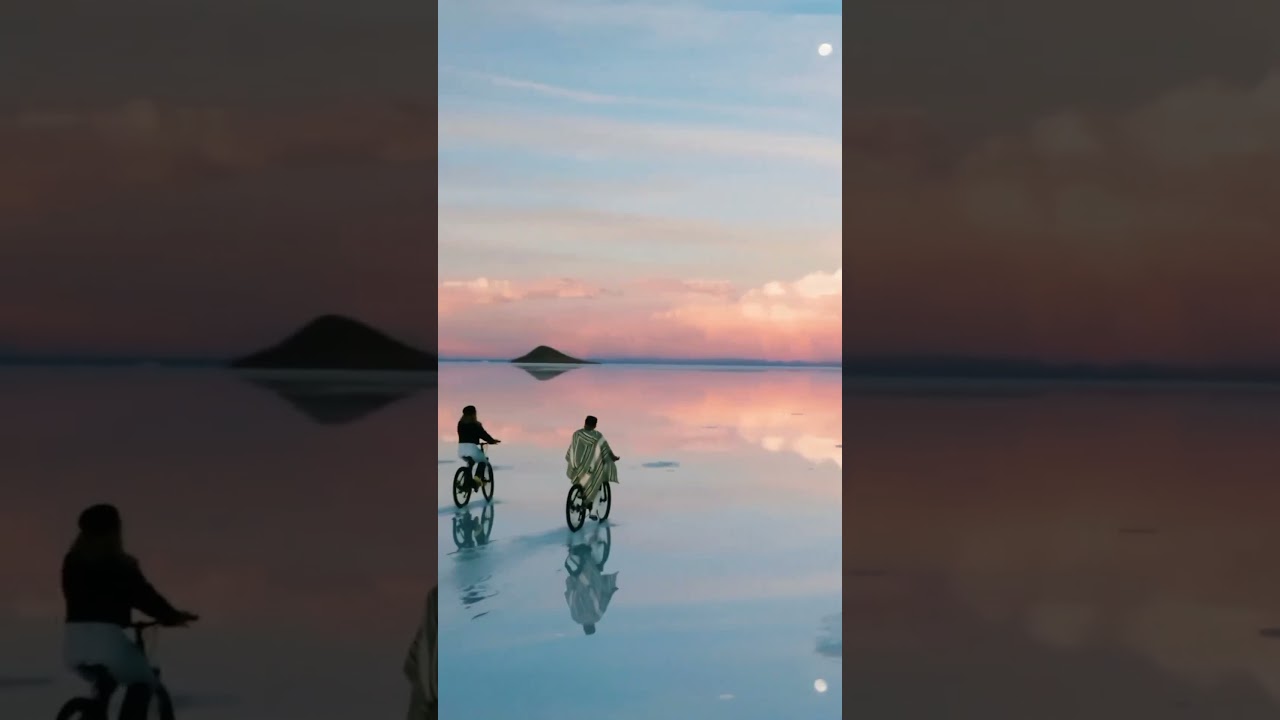 The incredible beauty of the Uyuni Salt Flat in Bolivia at sunset 🌅 🇧🇴 😍😍
