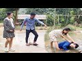The husband brings the mistress home and kicks his wife out of the house | Tiểu Sam