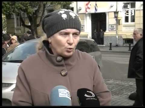 იპოთეკით დაზარალებულთა აქცია აჭარის მთავრობასთან