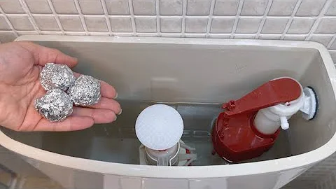 Put aluminum foil in your toilet!  once and after 5 minutes you will be surprised by the result - DayDayNews