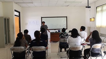 Micro Teaching Simulation of Skill Opening and Closing by Komang Geni Pradnyana