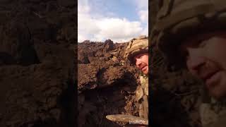 Знищення скупчення боєприпасів. Біжимо до укриття. Сапери. Військові України. Дсст. Розмінування