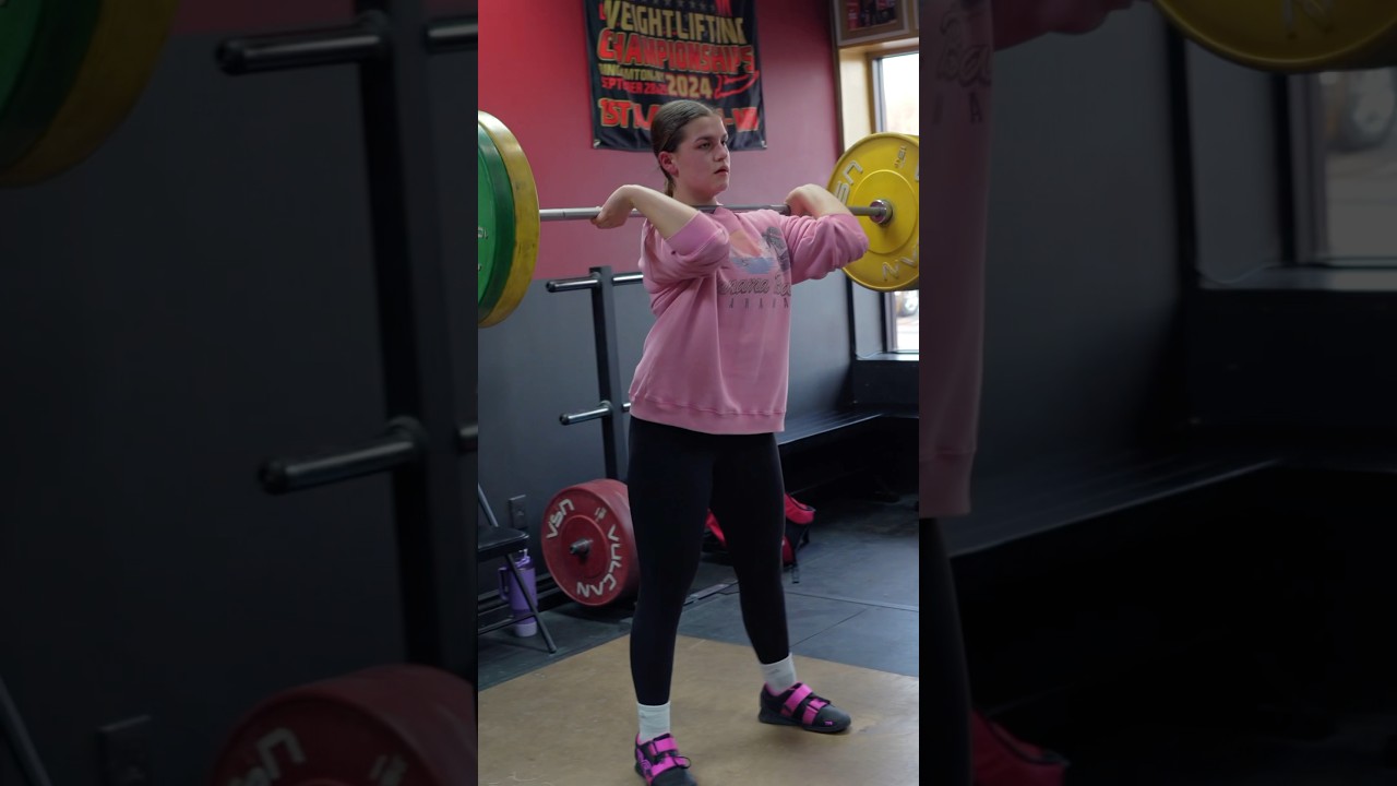 14-Year-Old Aubrey Crushes a PR Split Jerk at 65kgs! 