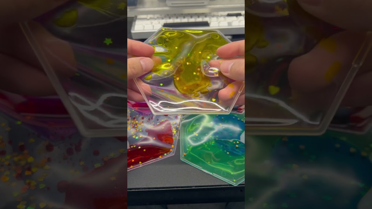 The whole family has fun playing with these sensory bags，they are bright and fun.