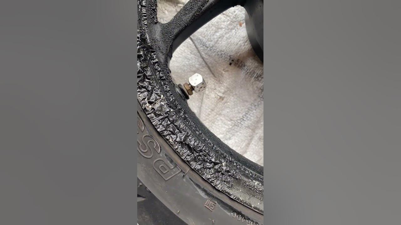 Cairan ampuh untuk melupas cat velg #bengkel #mekanik #otomotif #tutorial #mesinmotor #tips