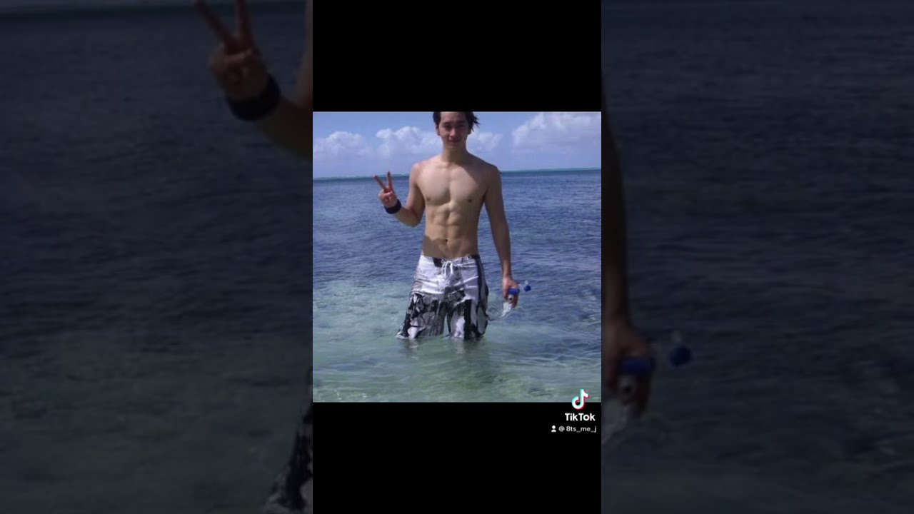 2PM “GO CRAZY!(미친거 아니야?)” M/V - YouTube