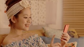 筧美和子、てっちゃんとCM初共演　「メルカリ」CM　「2人の再会」編