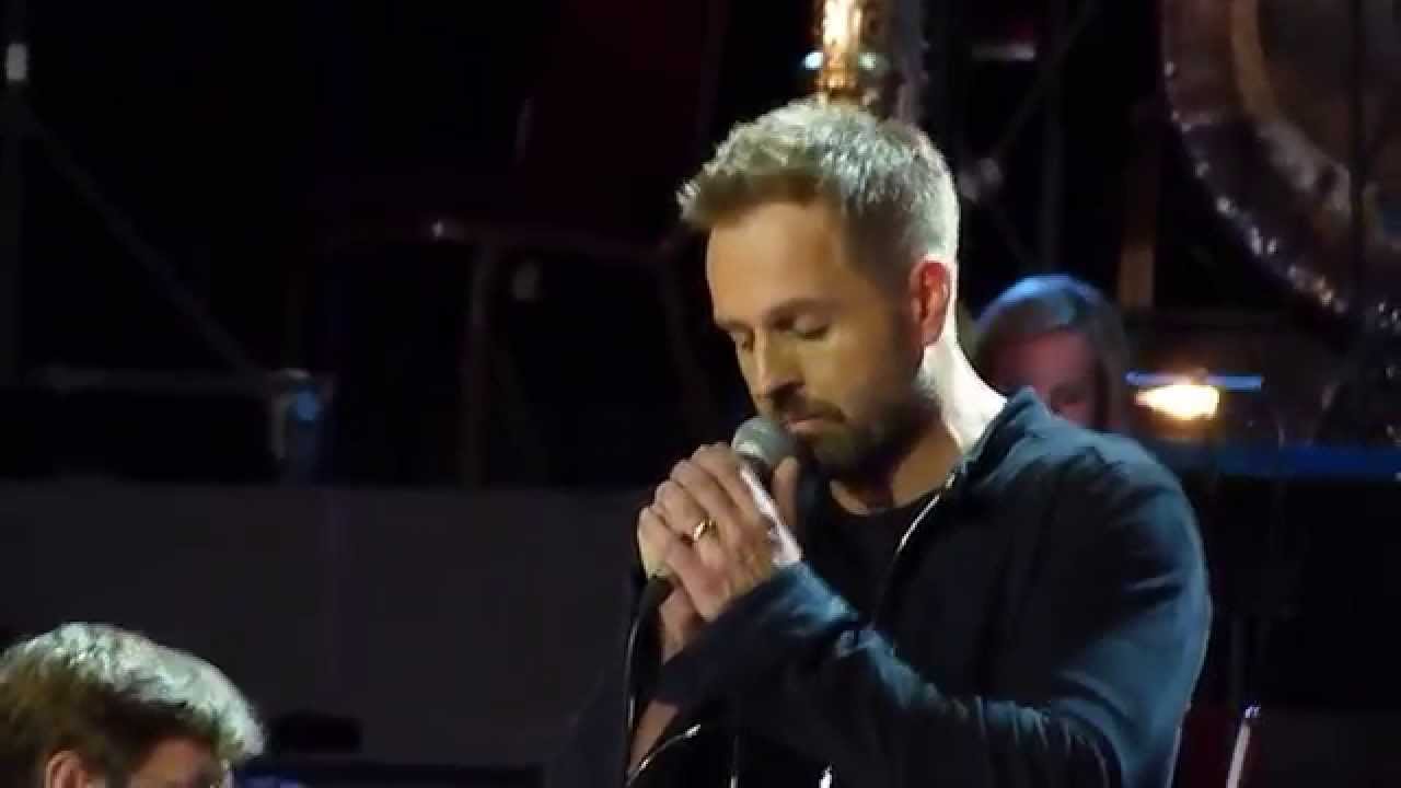 Alfie Boe ''Love Reign Or'e Me' Classic Quadrophenia 05.07.15 HD