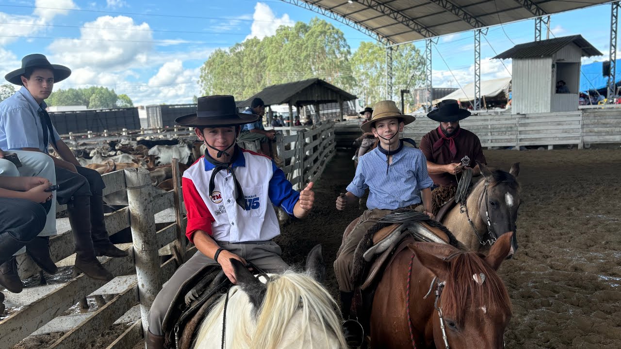 RODEIO FAZENDA JB E DUELO EM CORREIA PINTO  