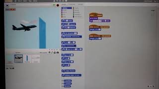 Making a plane fly in Scratch