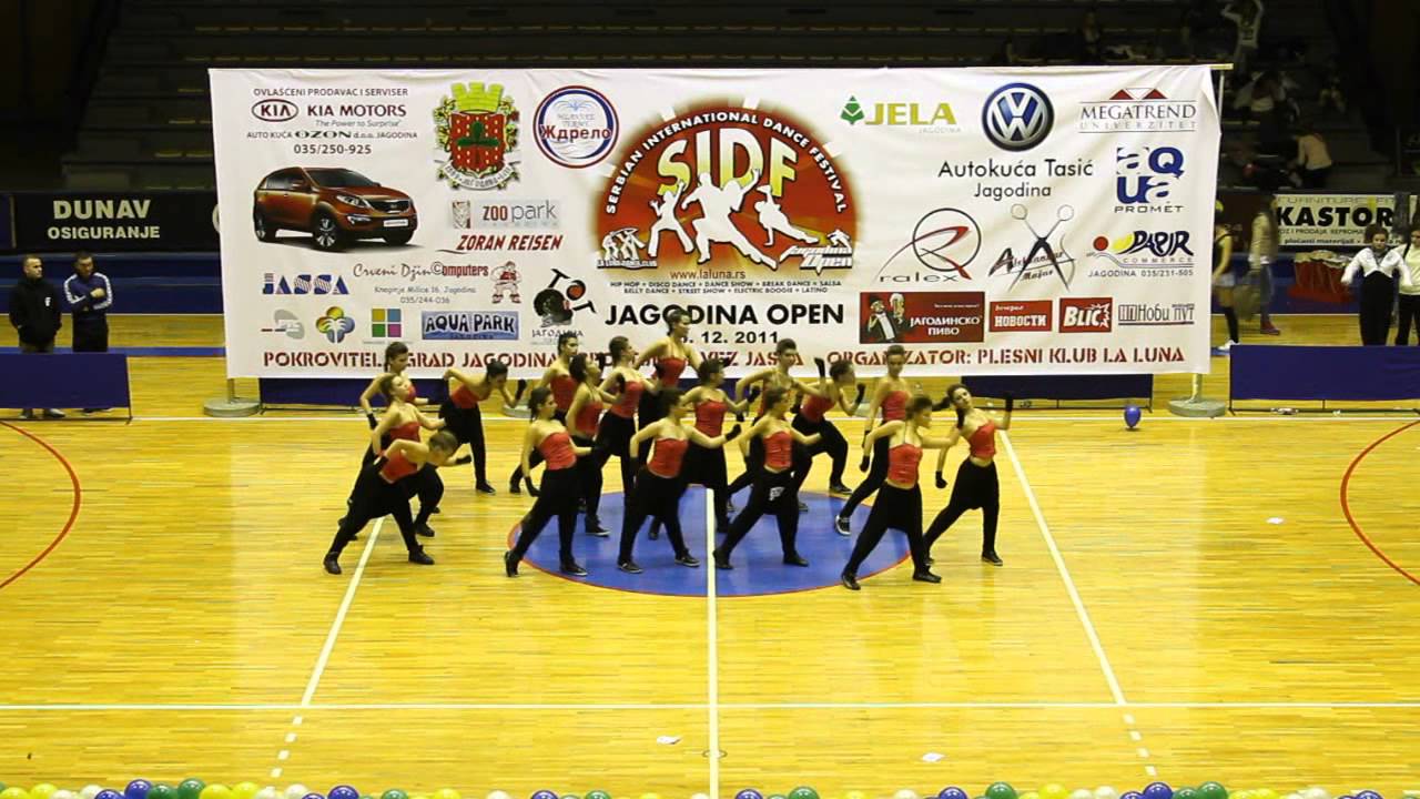 BREAK A LEG DOLL'S - 3rd PLACE HIPHOP FORMATION breaking free