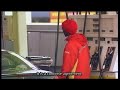 Leihlo la Sechaba: Wages