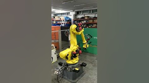 FANUC R2000iB 165F R30iB controller at UsedRobotsTrade