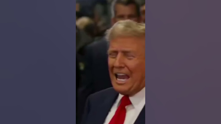 DESPERATE Trump wandering around after debate, dazed and confused
