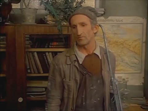 მე პატარა კაცი ვარ, რასაც ჩამძახებენ იმას ამოვძახებ (ცისფერი მთები)