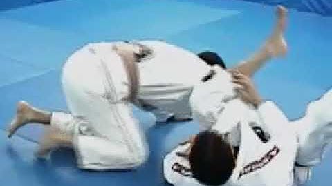 JJM ONLINE 2006 - Open Guard Attack Series