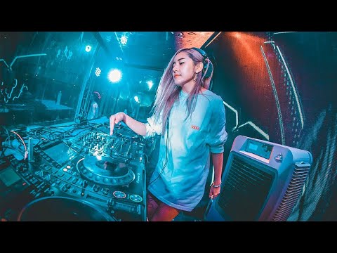 陳雪凝 你的酒館對我打了烊メ鄧紫棋 來自天堂的魔鬼メ樂思言 友情多餘曖昧未夠