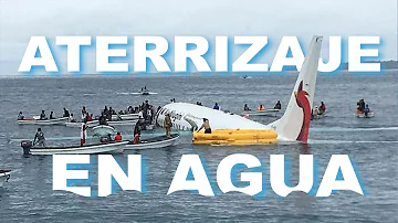 ¿Es más seguro estrellar un avión en tierra o en el agua?