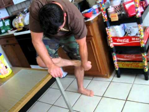 scare-prank-fail,dad-stubs-toe,funny-reaction