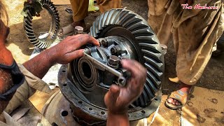 How Does Dumper Truck Differential Gear Repair || How to Replace a Rear Differential  Gear Pinion