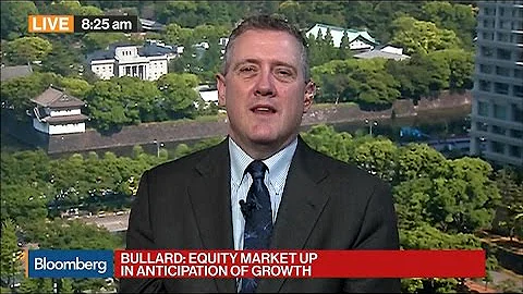 Fed's Bullard Says Gov't Has to Deliver at Some Po...