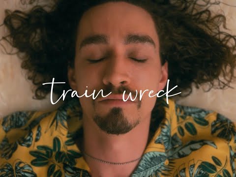 Klaus Hargreeves || Train Wreck