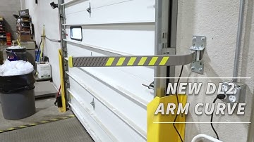DL2 Series Loading Dock Lights: Innovative Arm Curve