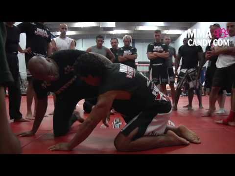 Anderson Silva - UFC- Jiu-Jitsu technique - MMA Ca...
