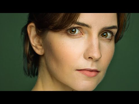 ЛЮБОВЬ СДЕЛАЛА ЕЕ СЛАБОЙ! ПРИСОЕДИНЯЙТЕСЬ К ПРОСМОТРУ ШИКАРНОЙ МЕЛОДРАМЫ!