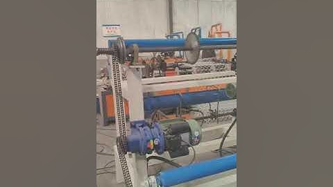 Full automatic double wire feeding chain link fence diamond mesh weaving machine