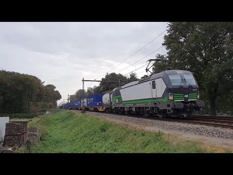 RFO 193 734 komt met TYPHOON en de Katý-Shuttle door Rheden