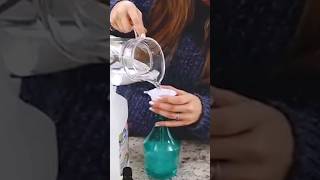 POWERFUL GLASS CLEANER (that you can easily make from home for pennies)