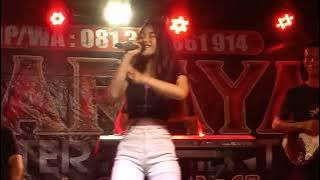 Kasihan Deh Lu Putri Khanza Live Perfom Baraya Entertainment Mixkoplo Dangdut Pilihan