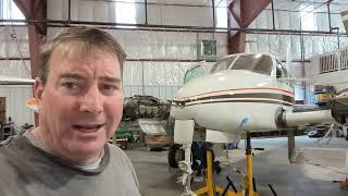 1959 Cessna 310C Annual Landing Gear Check. Gearhead Special!