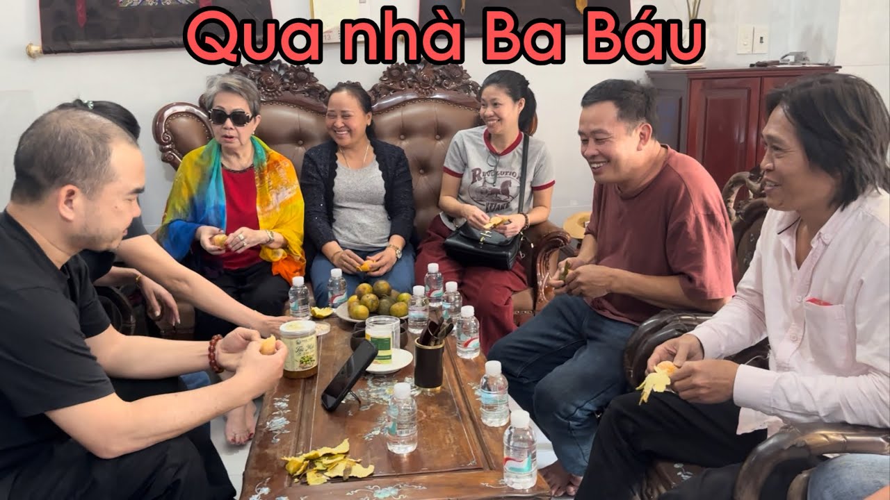 PHÁI ĐOÀN KÉO QUA NHÀ BA BÁU QUẬY TƯNG BỪNG 