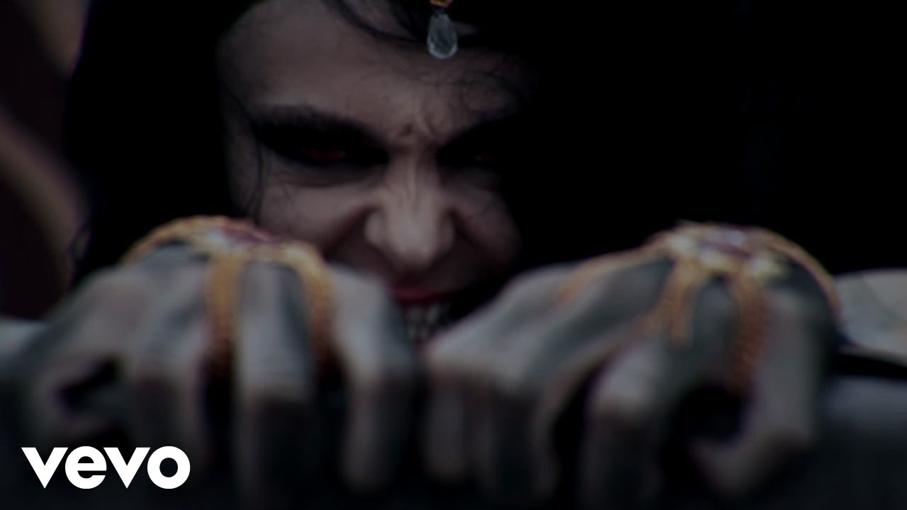 Ministry Of Dark - Pull Me Back (Official Music Video) Ministry Of Dark - Pull Me Back (Official Music Video)