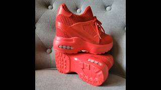 Platform Sneakers #Poshmark #Shoeaficionado #shoelover #Thrift #resale