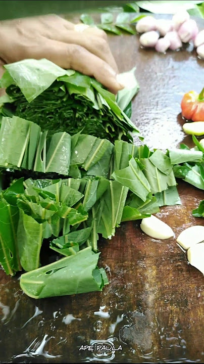 Cassava Leaves Mallung..🔥☘️🌶මඤ්ඤොක්කා කොළ මැල්ලුම..🥦#cassava #leaves #apepaula #recipe #spicy #food