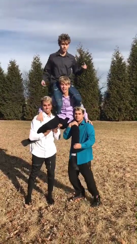we love our bros ?