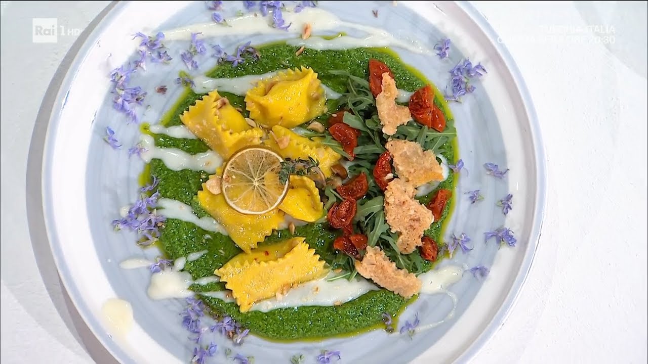Ravioli di mozzarella e lime con nocciole e pesto di rucola - È sempre mezzogiorno 29/03/2022