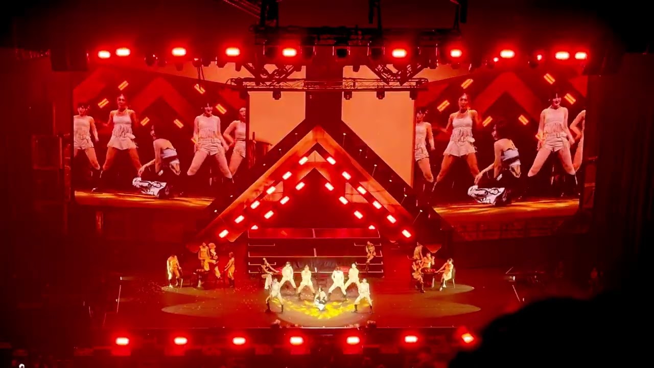 洋楽 Sydney WILD WILD WEST | ITZY Sydney Concert | 260419 - YouTube