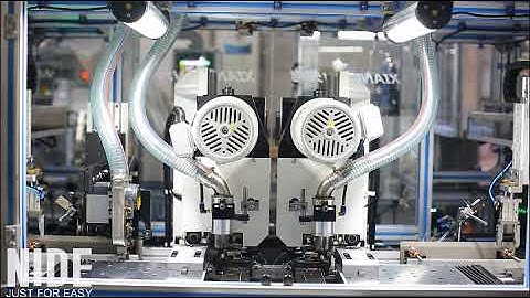 Rotor commutator turning machine