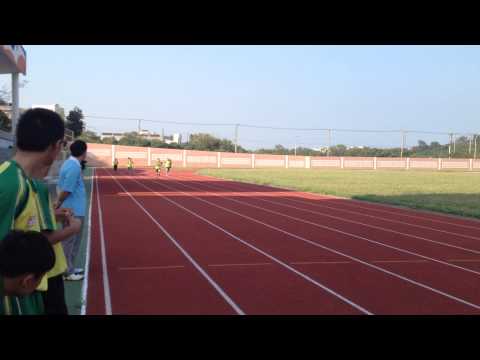觀音國中103學年度校慶運動會八年級女生二百公尺預賽第二組