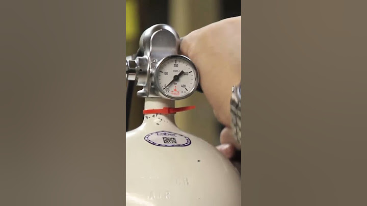 Filling An Air Rifle Using A 300 Bar Cylinder Bottle