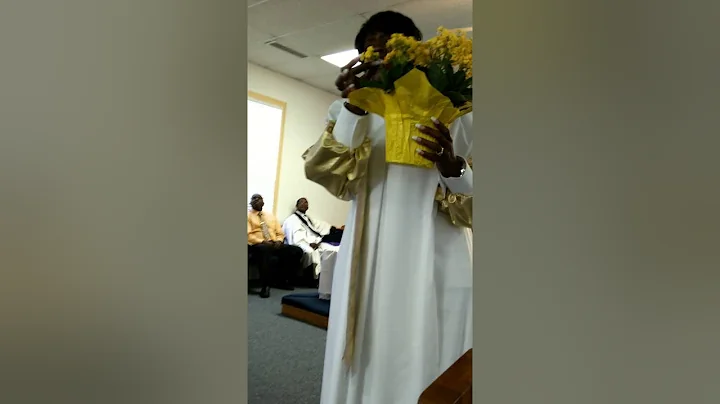 Pastor Lori Snell