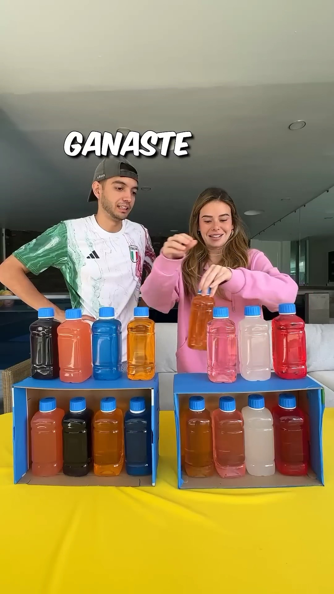 ORDENA LOS COLORES Y GANA UN GRAN PREMIO!