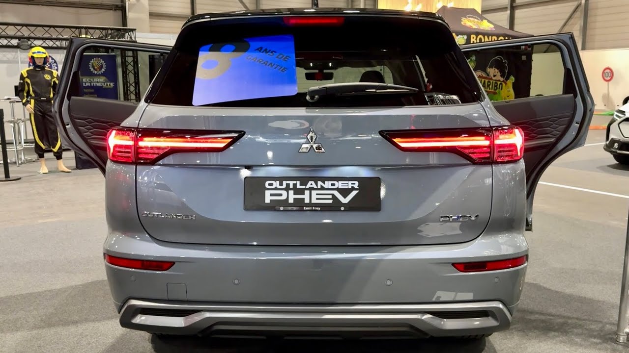 New MITSUBISHI OUTLANDER 2025 - PRACTICALITY test, trunk space & useful features